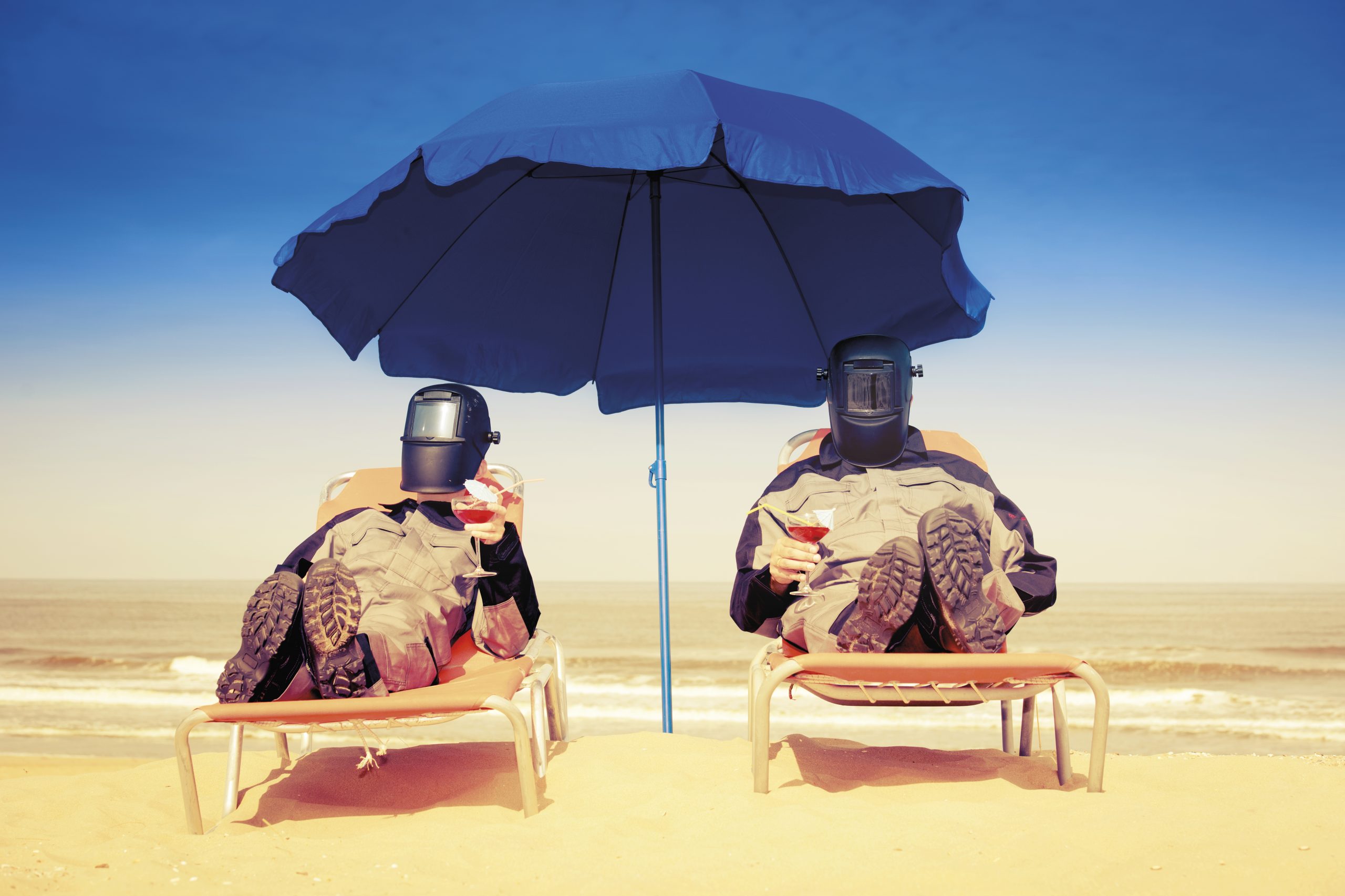 https://www.tetrixtechniek.nl/wp-content/uploads/2021/06/STRAND-sjoerd-and-dave-met-cocktail-RGB-60x40-1-scaled.jpg